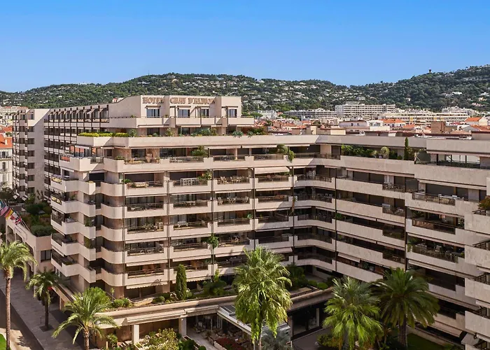 Hotel Barrière Le Gray d’Albion酒店